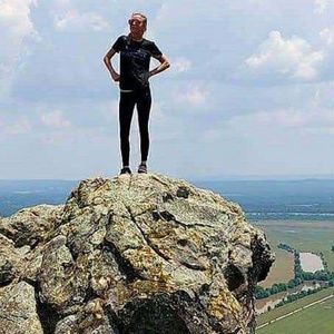 Meet your Posher, Regina